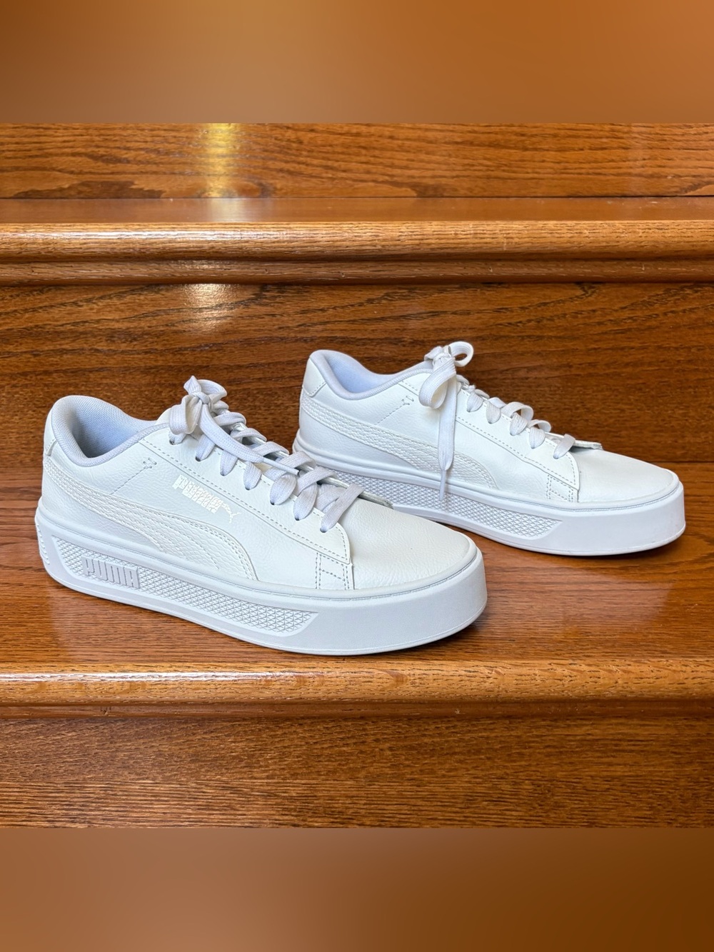 PUMA Womens Smash Platform V3 Sneakers